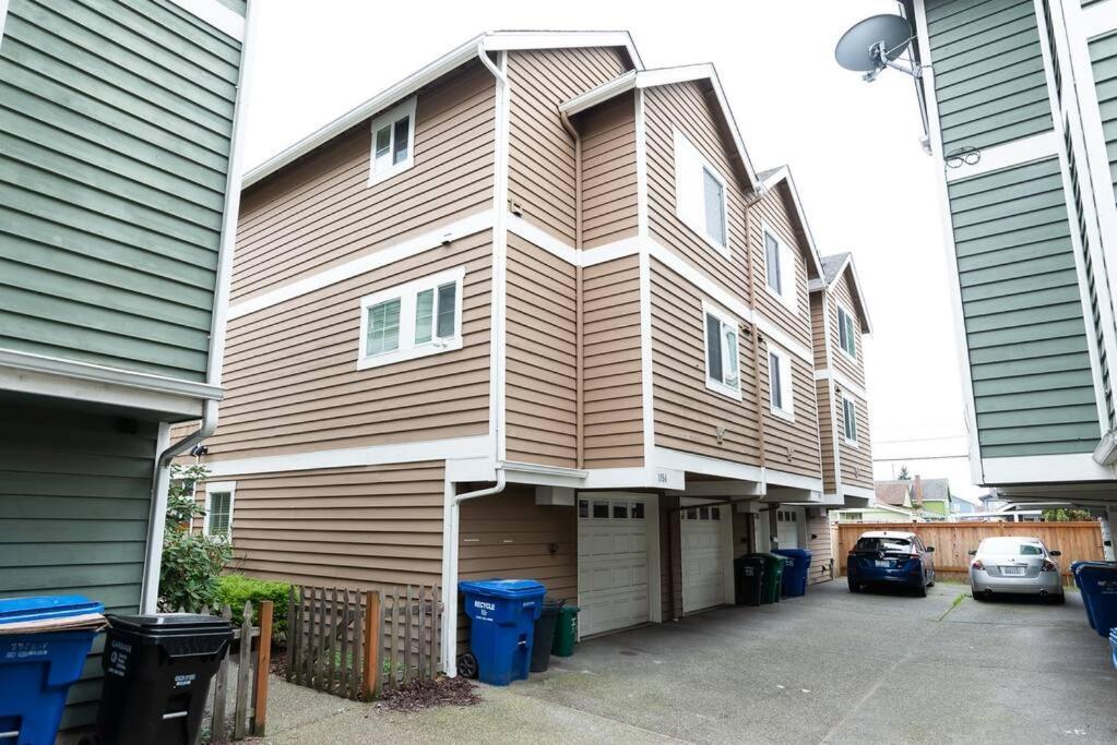 Snug Suite Near Greenlake! Seattle Exterior foto